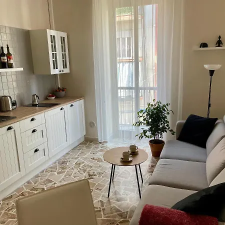 Апартаменты Two Balcony Бари