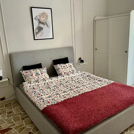 Two Balcony Апартаменты Бари