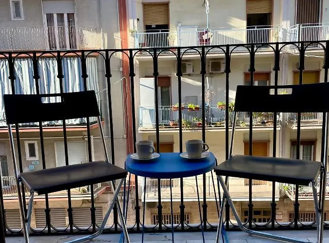 Two Balcony Apartamento Bari